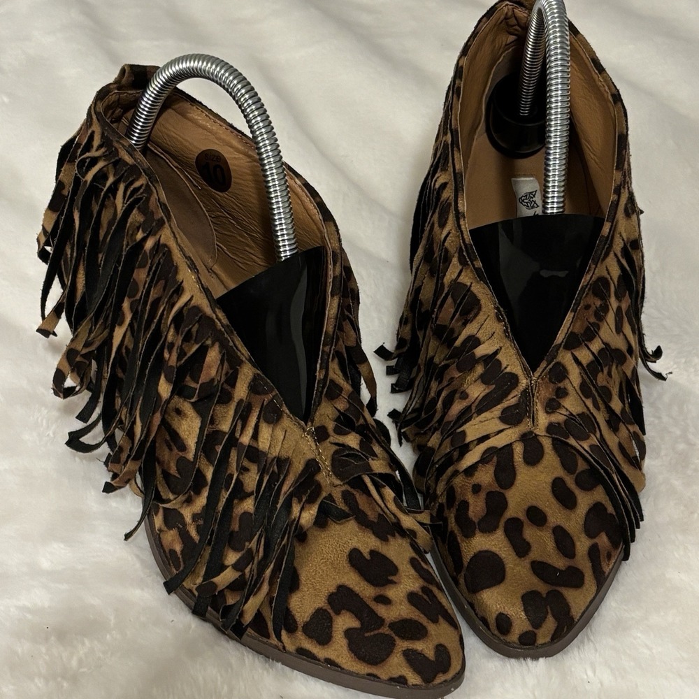 Beast‎ Fashion Fringe V Cut Leopard Booties Boot Shoes size 10 Y2K